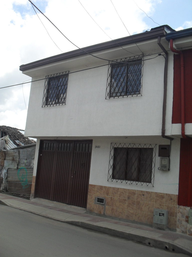 ARRIENDO CASA EN EL BARRIO SAN CAMILO