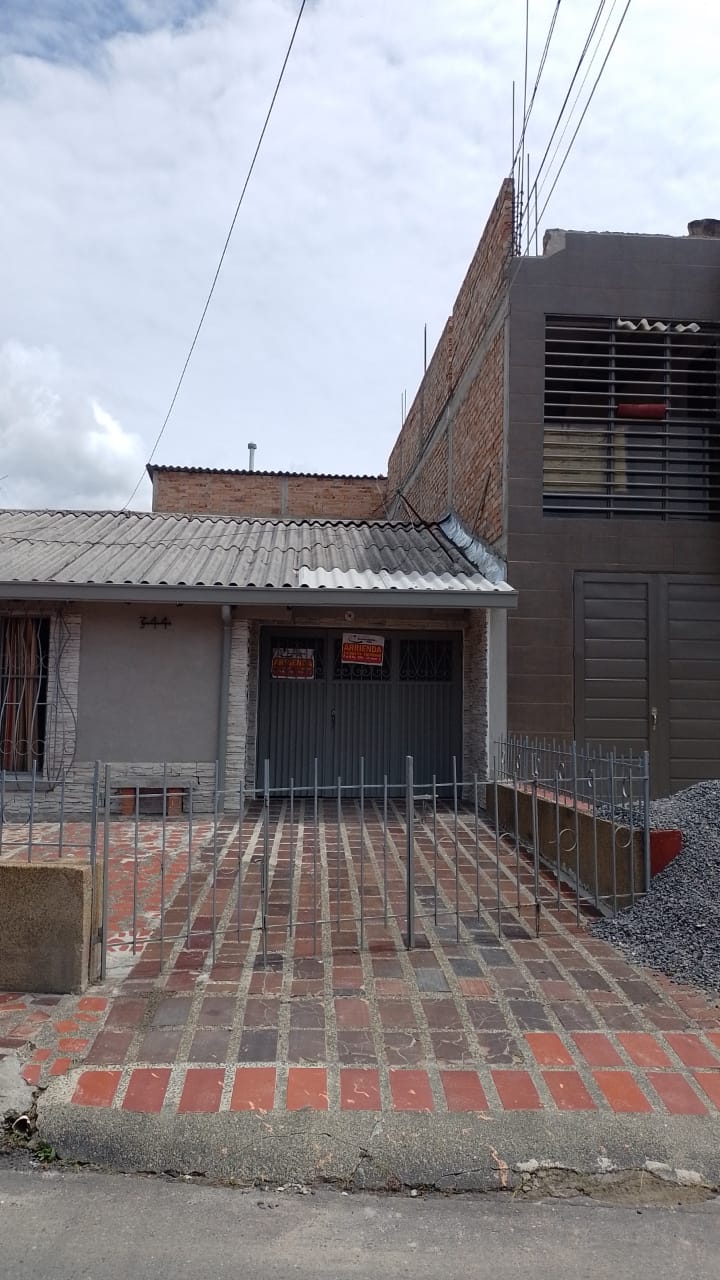 ARRIENDO EXCELENTE APARTAMENTO EN EL BARRIO SOTARA