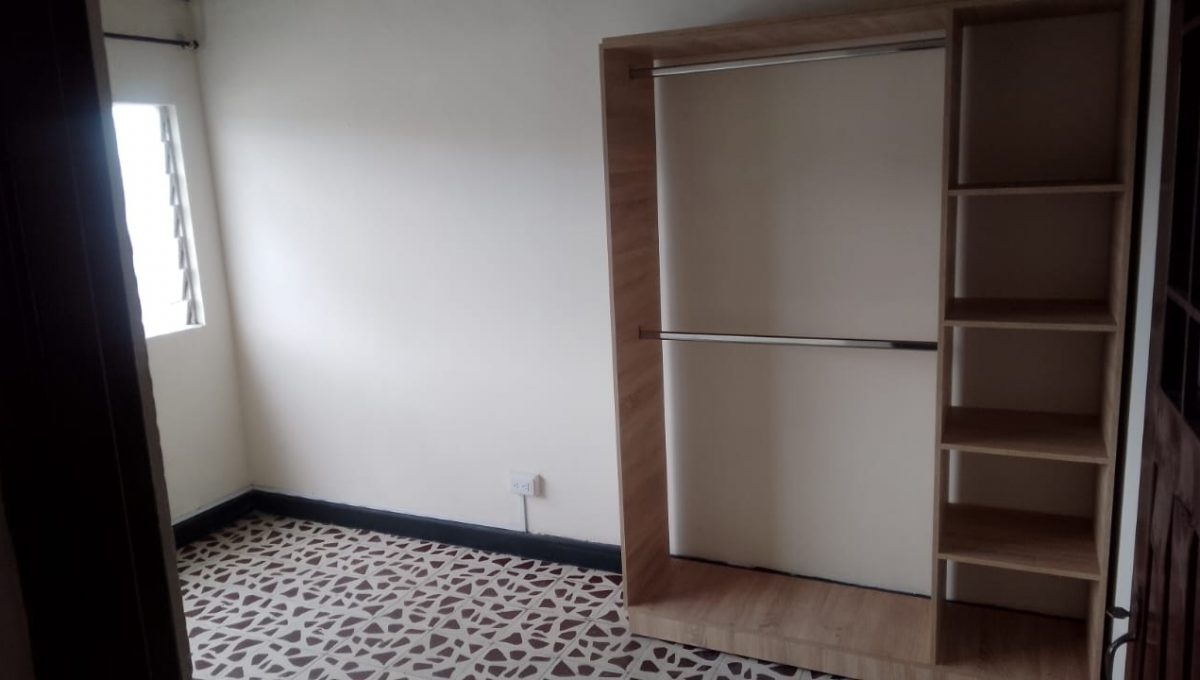 6c37b2bd-b555-46e5-9077-e624c1d325bb