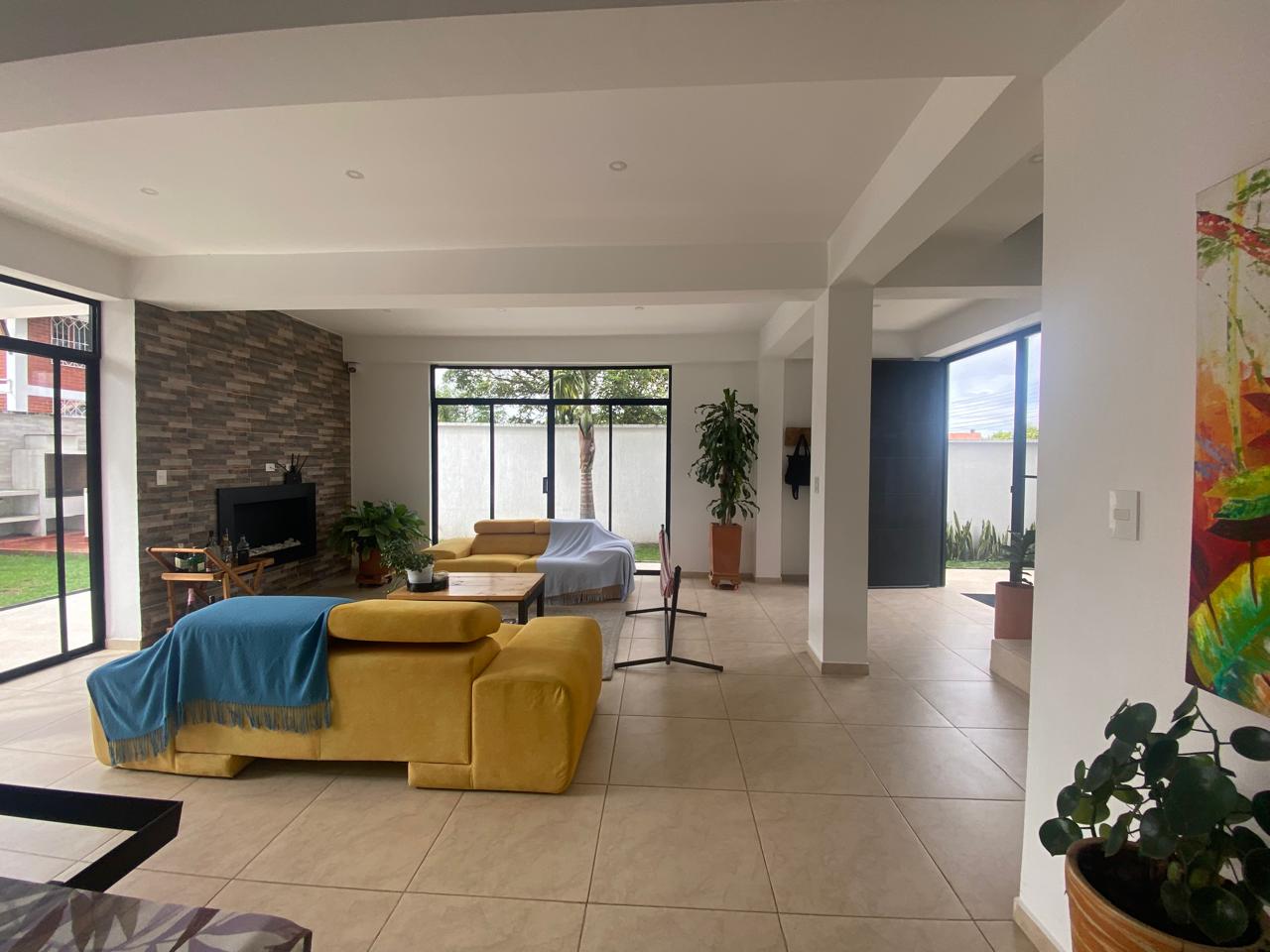 VENDO HERMOSA CASA CAMPESTRE A 10 MINUTOS DE LA CIUDAD DE POPAYAN