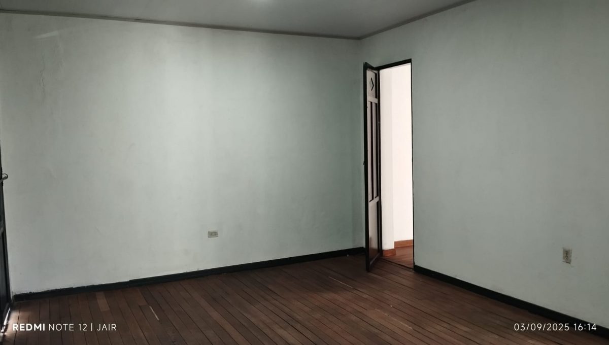 21fd3adf-62e7-46a6-b0e5-355e29a31cb0