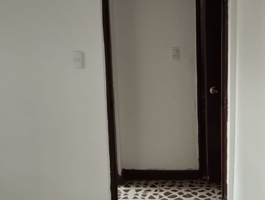 612fa9b5-077f-4e3b-b041-f2bc62cca7b9