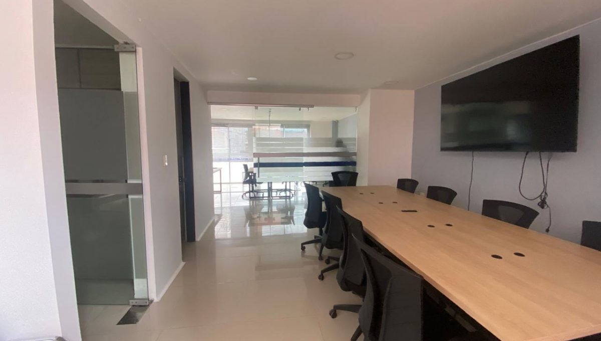 WhatsApp Image 2025-10-29 at 1.03.57 PM (3)