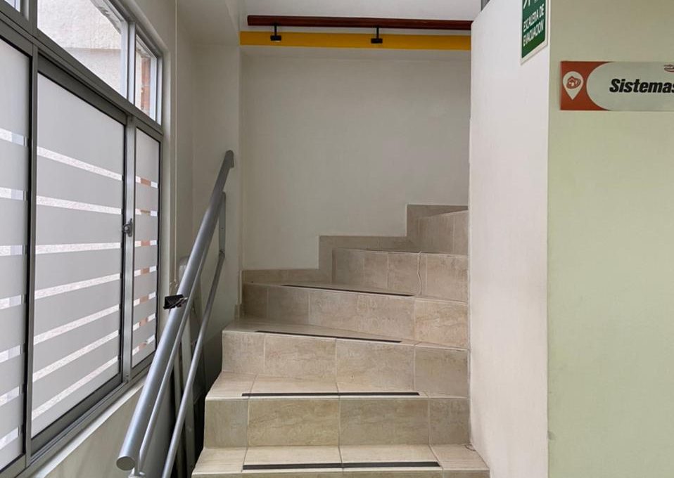 WhatsApp Image 2025-10-29 at 1.49.50 PM (4)