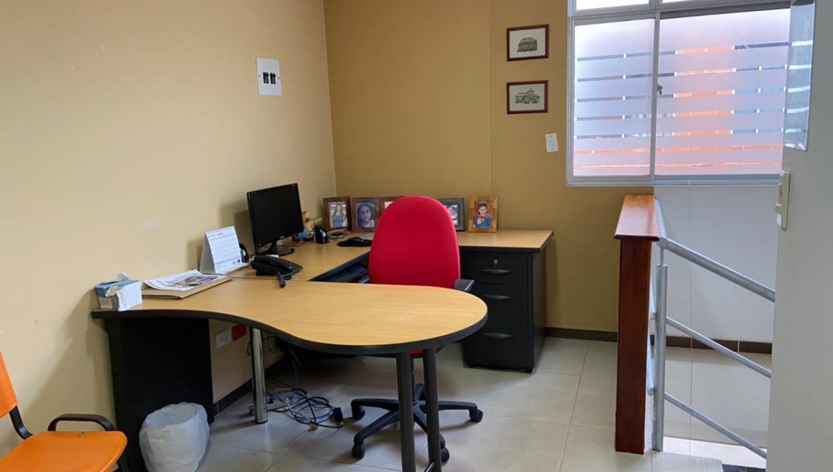 WhatsApp Image 2025-10-29 at 1.49.50 PM (7)