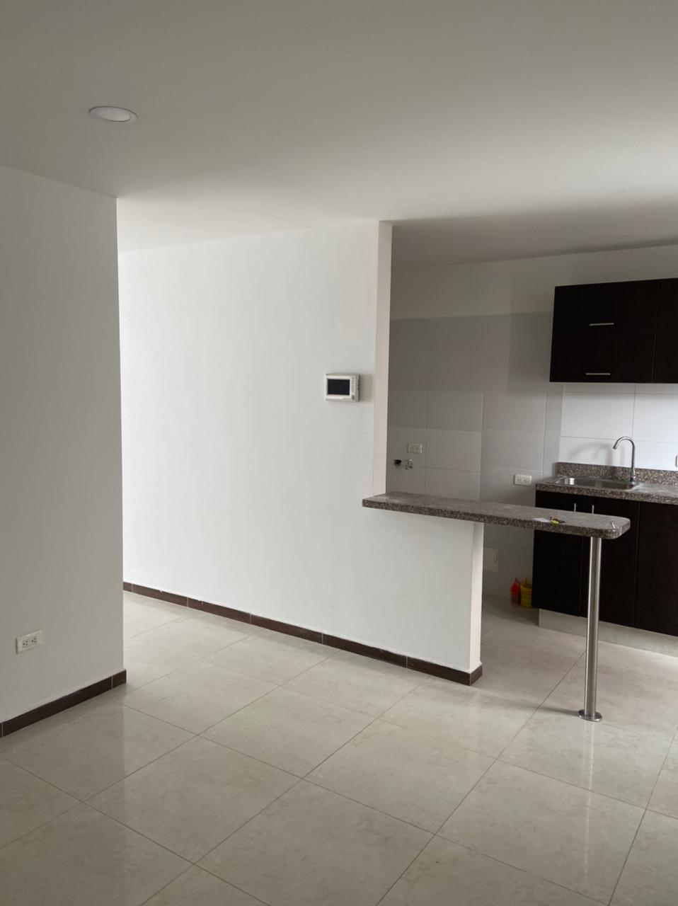 ARRIENDO LINDO APARTAESTUDIO EN EL EDIFICIO NAVARRA