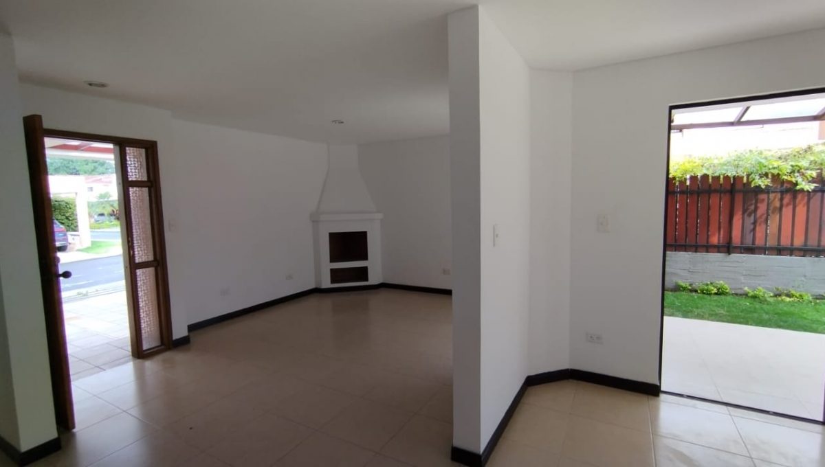 WhatsApp Image 2026-01-08 at 3.33.07 PM (2)