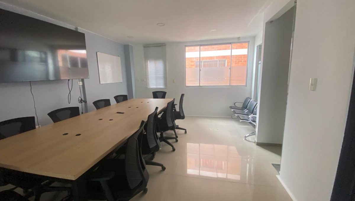 WhatsApp Image 2025-10-29 at 1.03.56 PM (7)