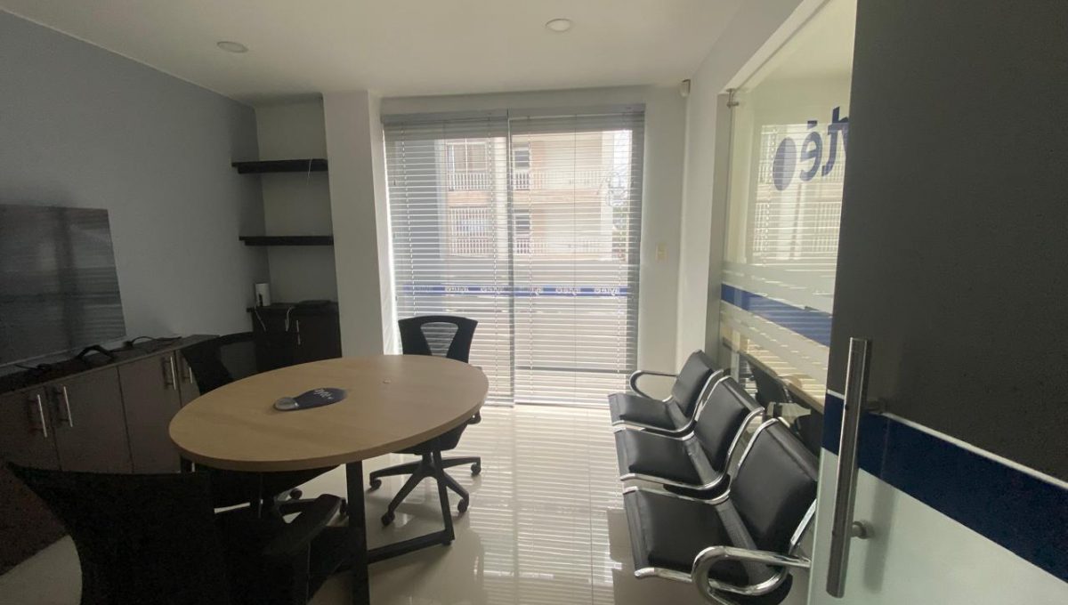 WhatsApp Image 2025-10-29 at 1.03.57 PM (17)