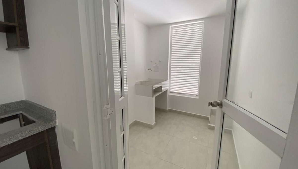 WhatsApp Image 2025-12-03 at 11.02.19 AM (20)