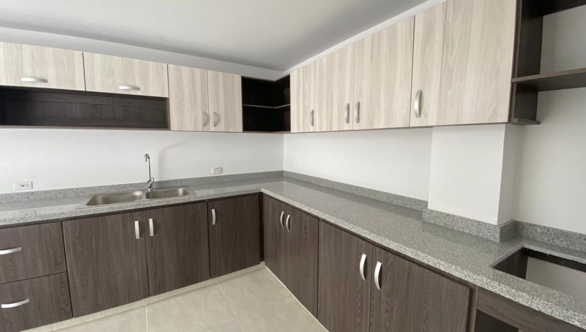 WhatsApp Image 2025-12-03 at 11.02.19 AM (26)