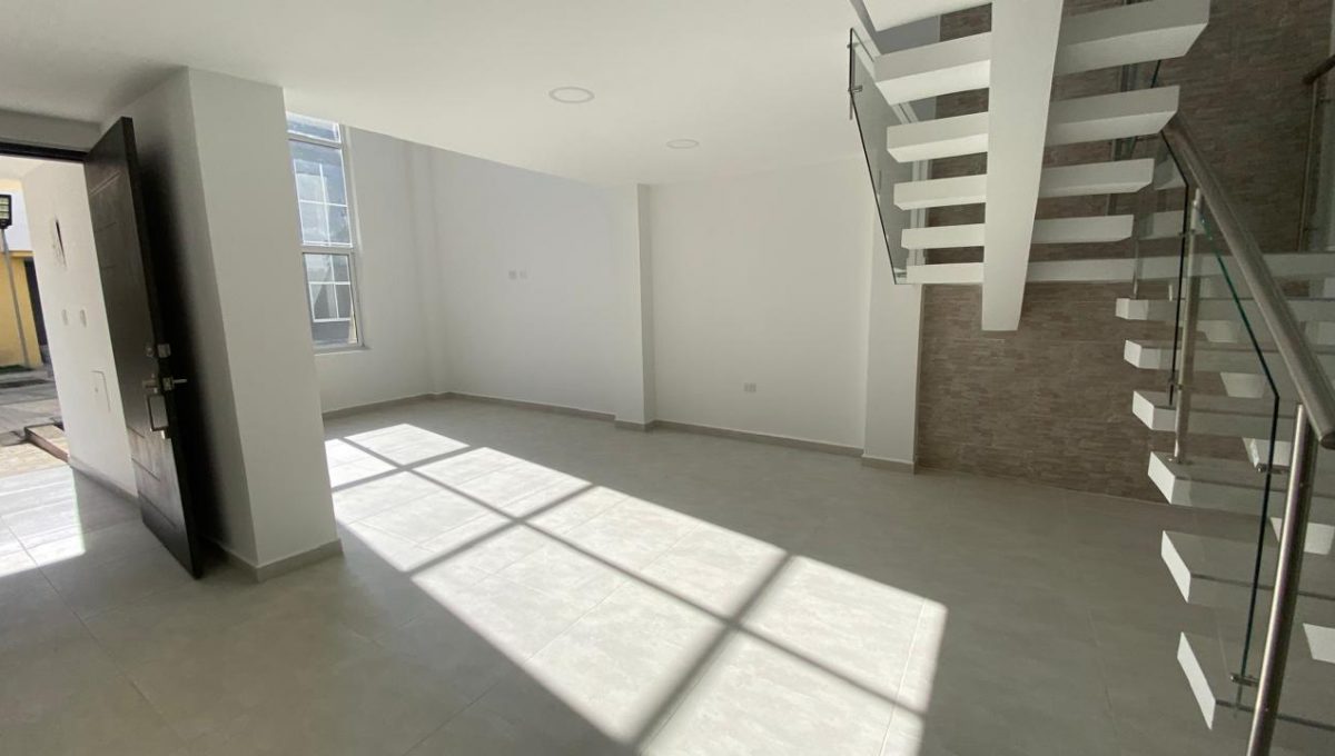 WhatsApp Image 2025-12-03 at 11.02.19 AM (30)