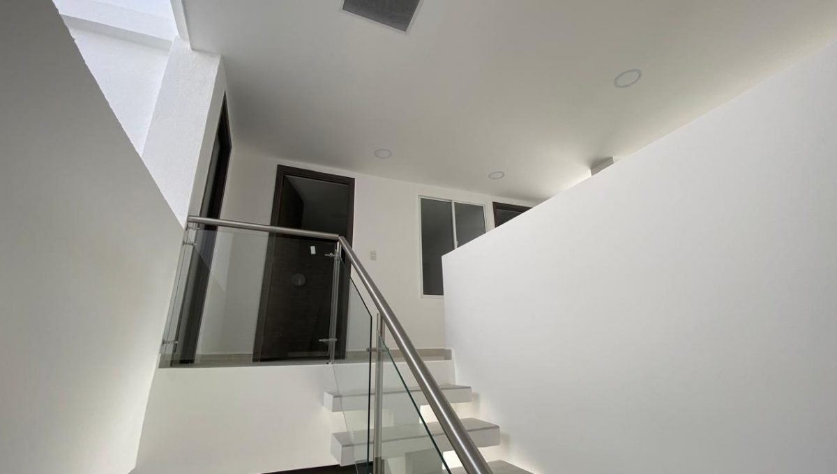 WhatsApp Image 2025-12-03 at 11.02.19 AM (7)