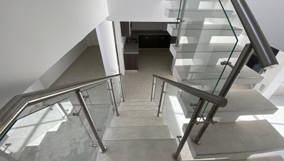 WhatsApp Image 2025-12-03 at 11.02.19 AM (8)