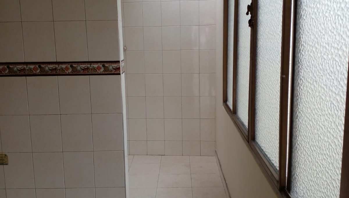 40c182d5-5f66-4380-96a8-74fe5048bd7a