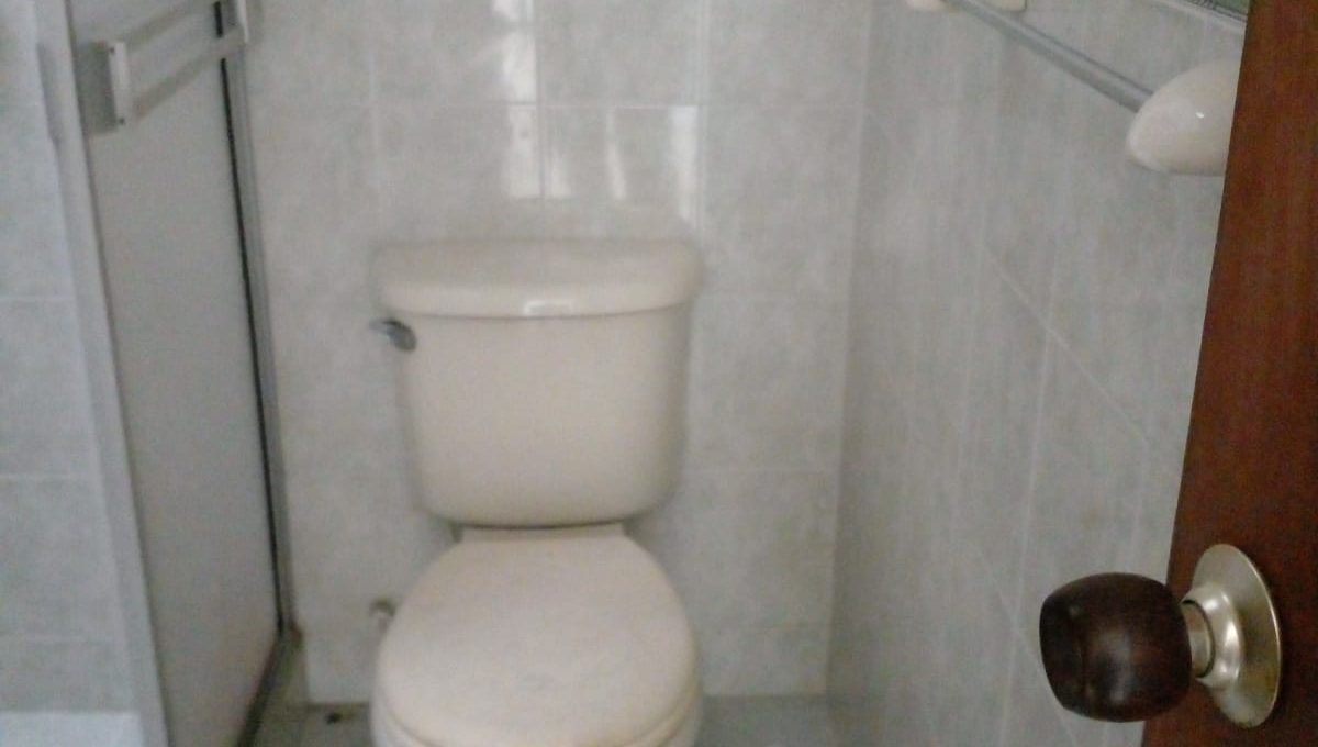 afdc1270-9c9e-4dd3-816e-c2d00b0a17bb