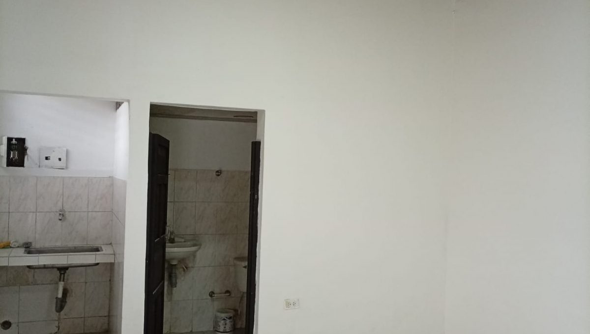 bd08ff57-da5e-4a9c-baff-e2144e908b32