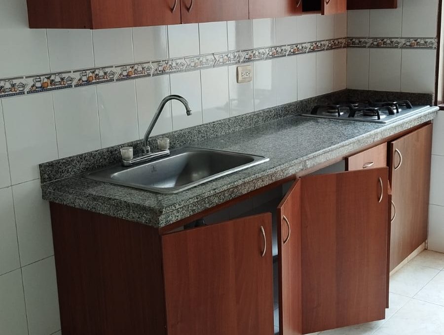 ed9c1b8d-9fcf-4c35-a1cb-254144c21757