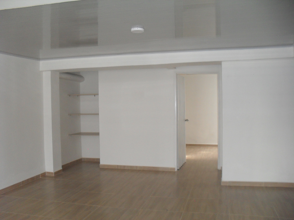 ARRIENDO EXCELENTE APARTAMENTO EN LA CL 5