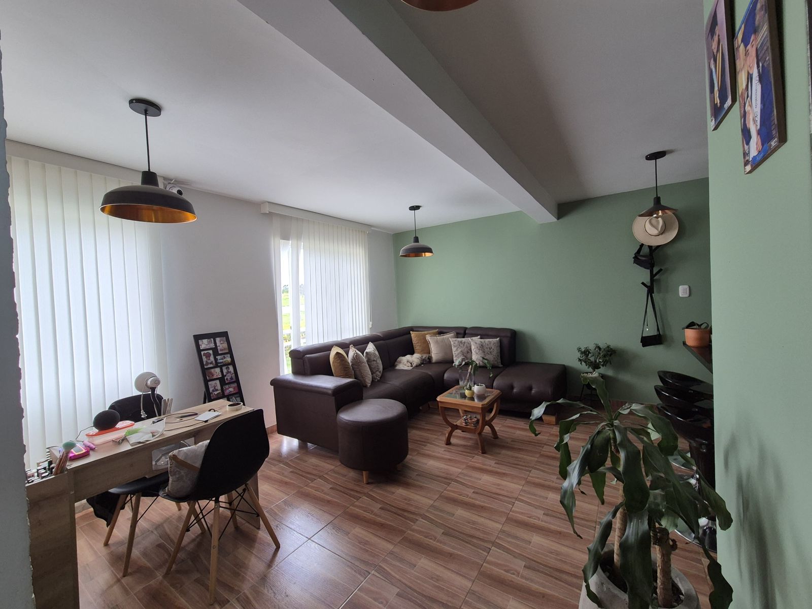 VENDO APARTAMENTO EN EL CONDOMINIO MIRADOR DEL SOL