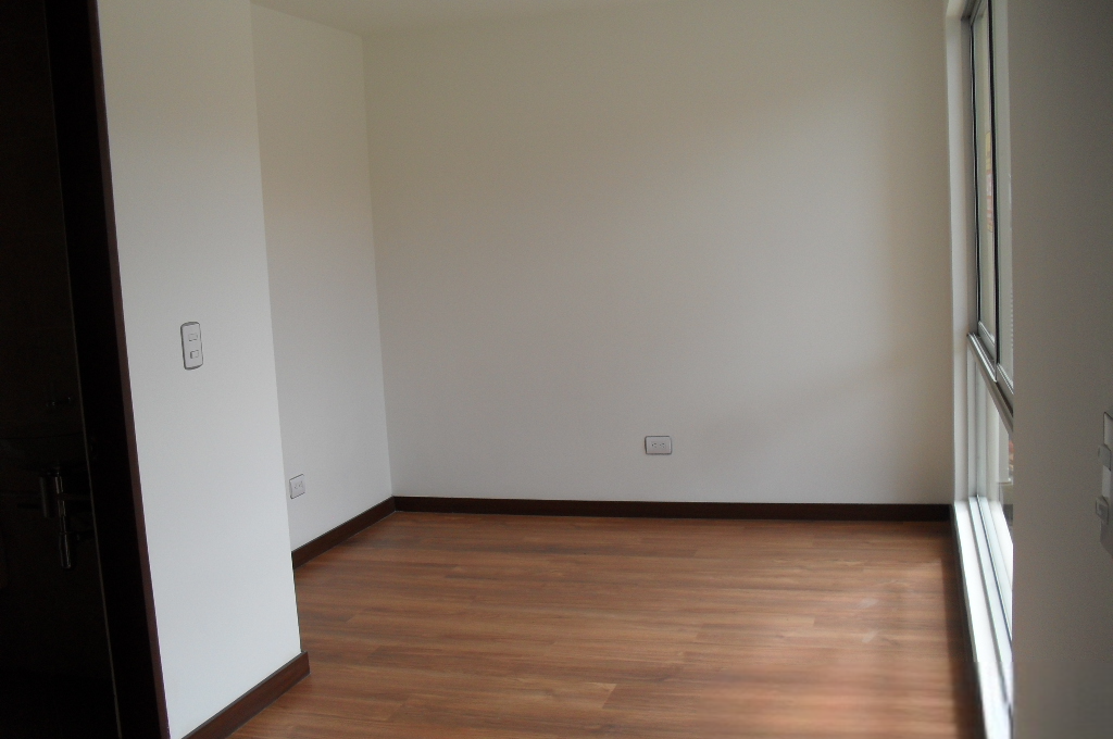 SDC19053-Photoroom