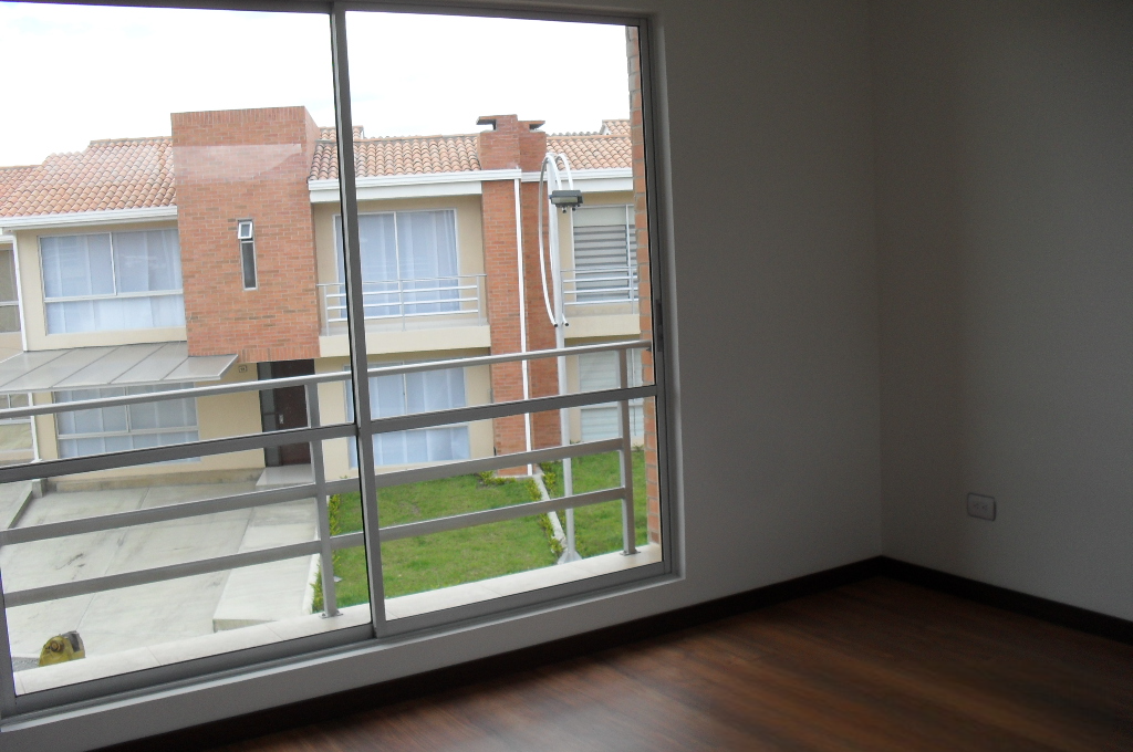 SDC19087-Photoroom